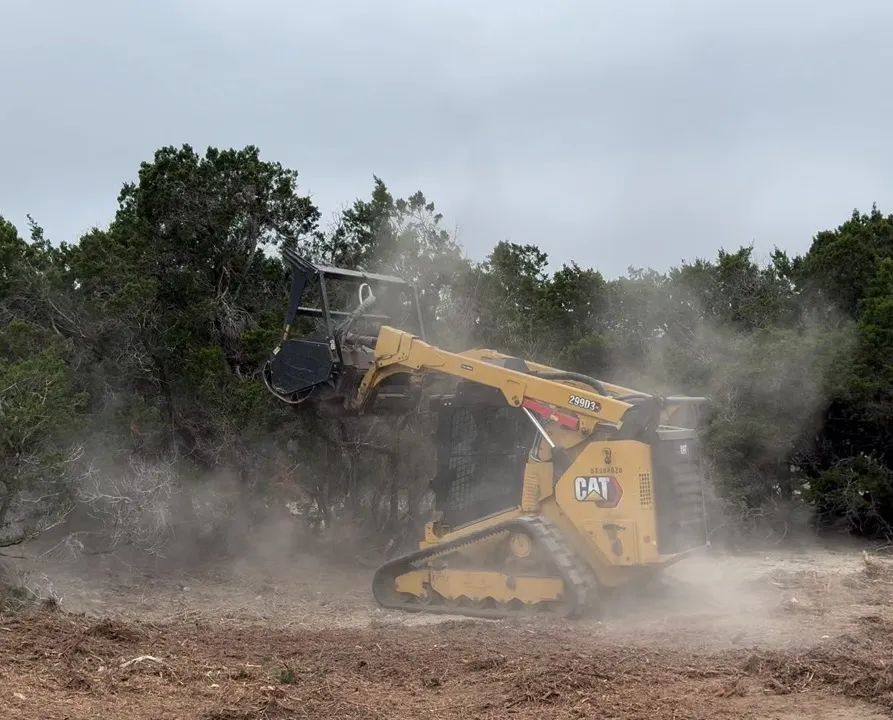 Land clearing and site preparation in Rock Springs, Texas